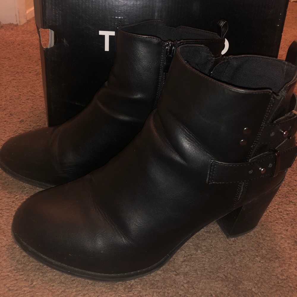 Double Buckle Black Booties Torrid 12W